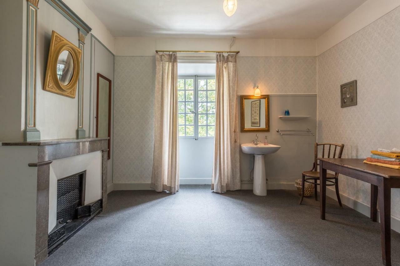 Saint-Laurent-du-Pape Domaine De L'Amiral B&B 외부 사진